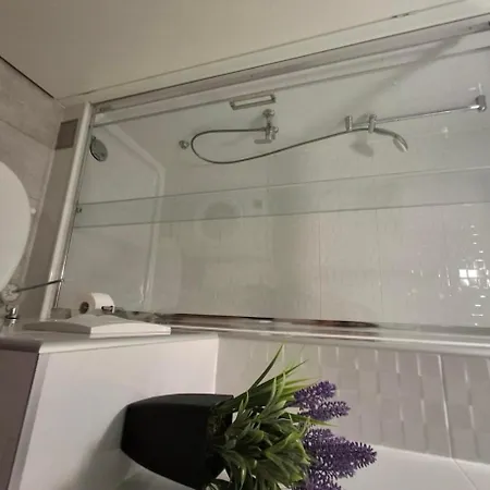 Anic Apartment Bol